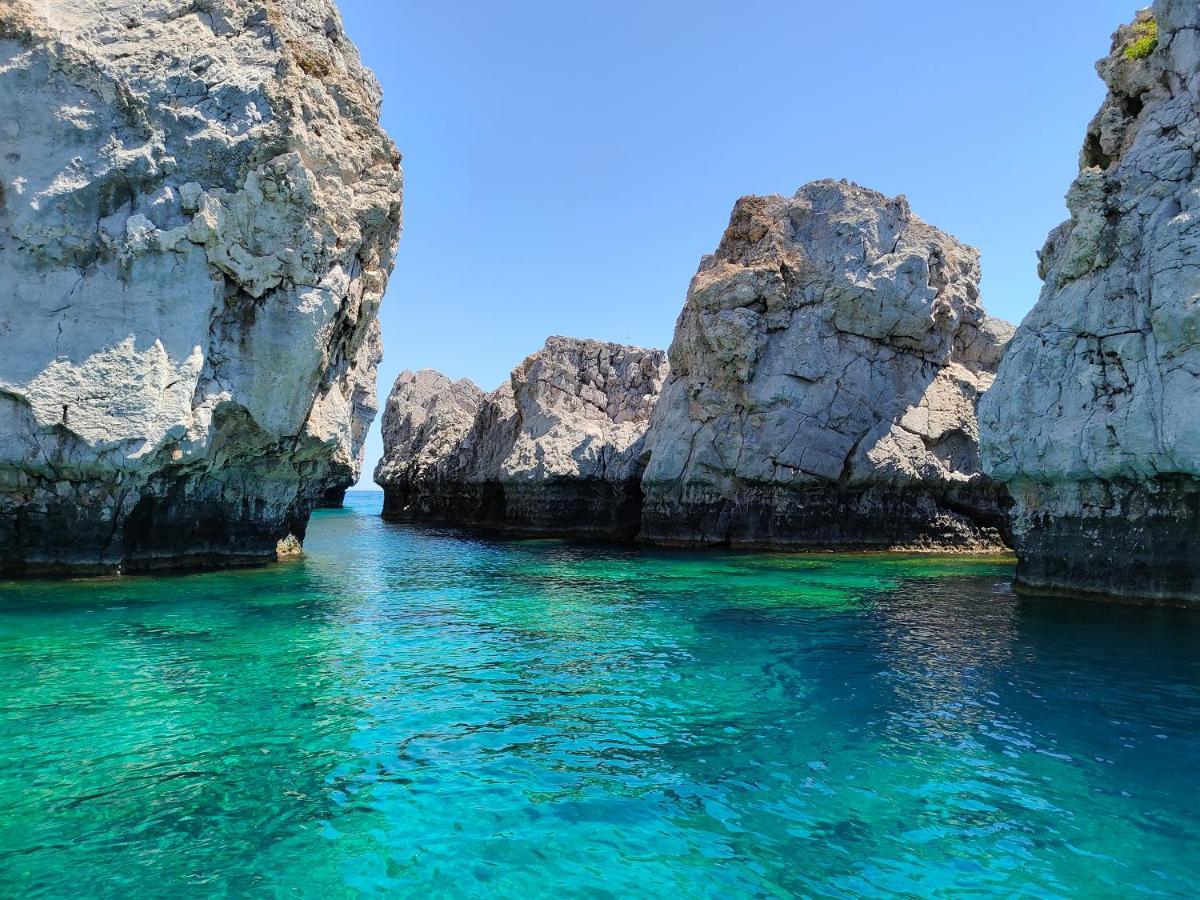 Sea Rock Villa Rodos Archangelos  Eksteriør billede